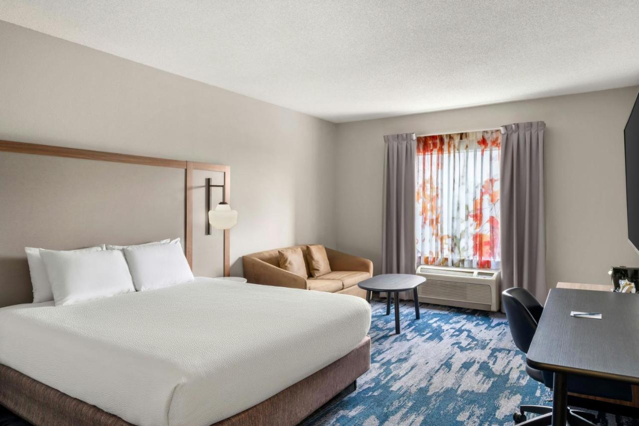 | Fairfield Inn & Suites by Marriott Birmingham Fultondale/I65
