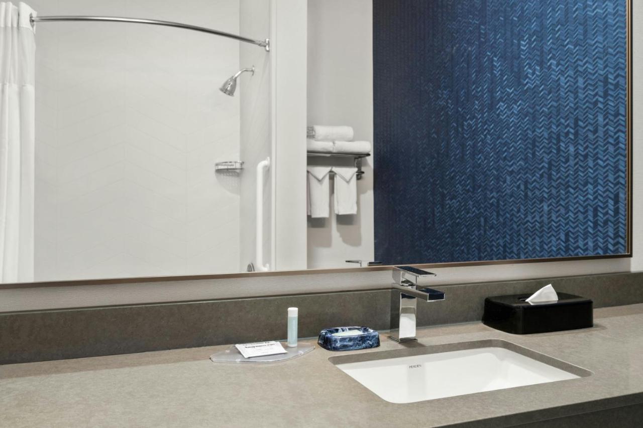 | Fairfield Inn & Suites by Marriott Birmingham Fultondale/I65