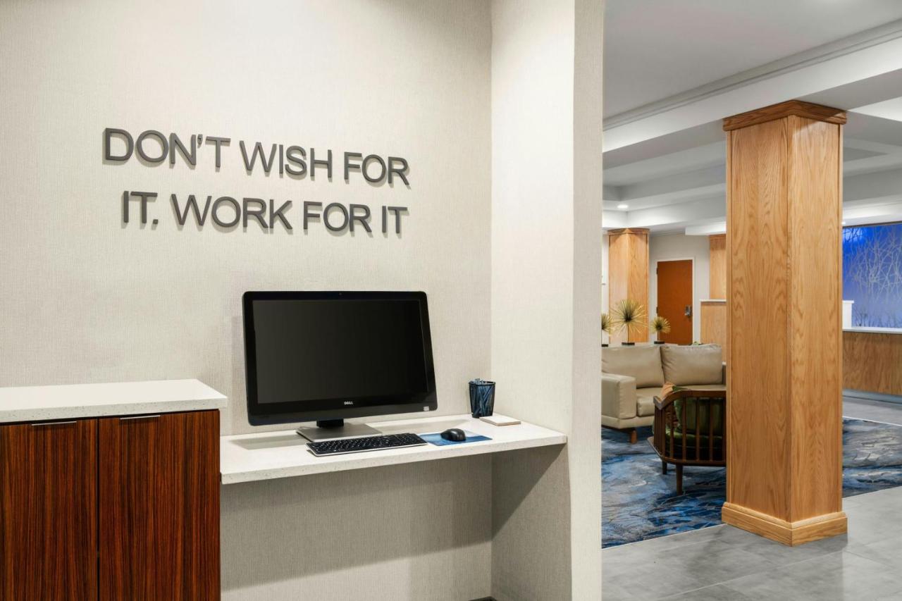 | Fairfield Inn & Suites by Marriott Birmingham Fultondale/I65