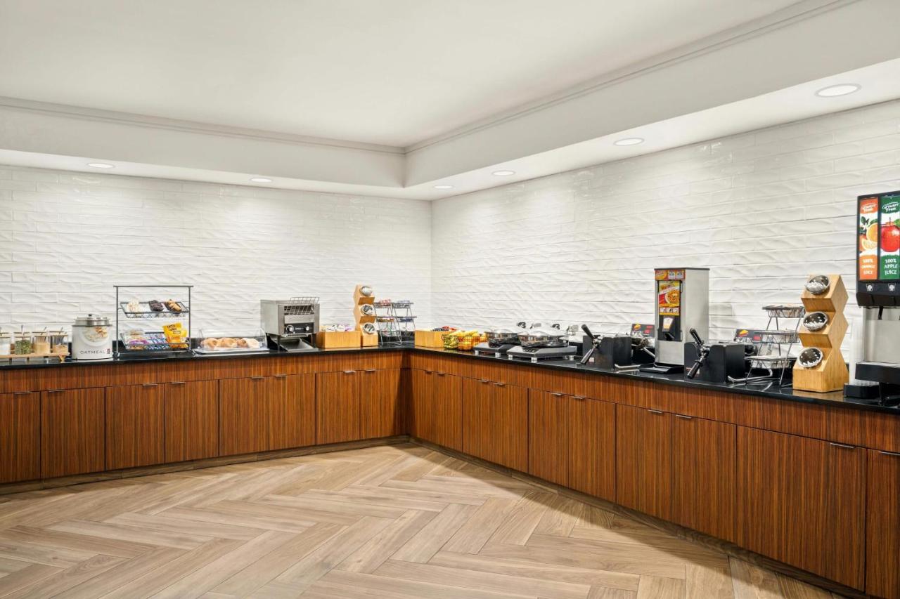 | Fairfield Inn & Suites by Marriott Birmingham Fultondale/I65