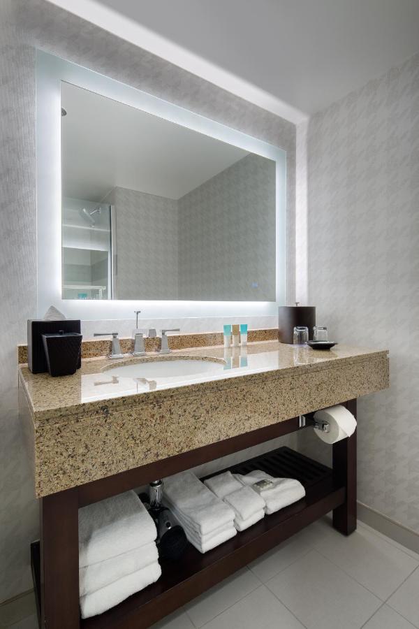 Executive Suite at Hyatt Regency Boston/Cambridge