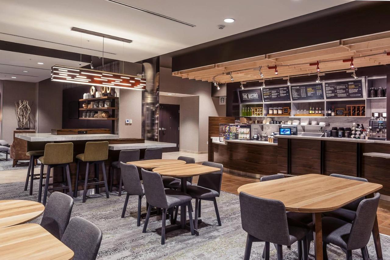 | Courtyard by Marriott Ardmore