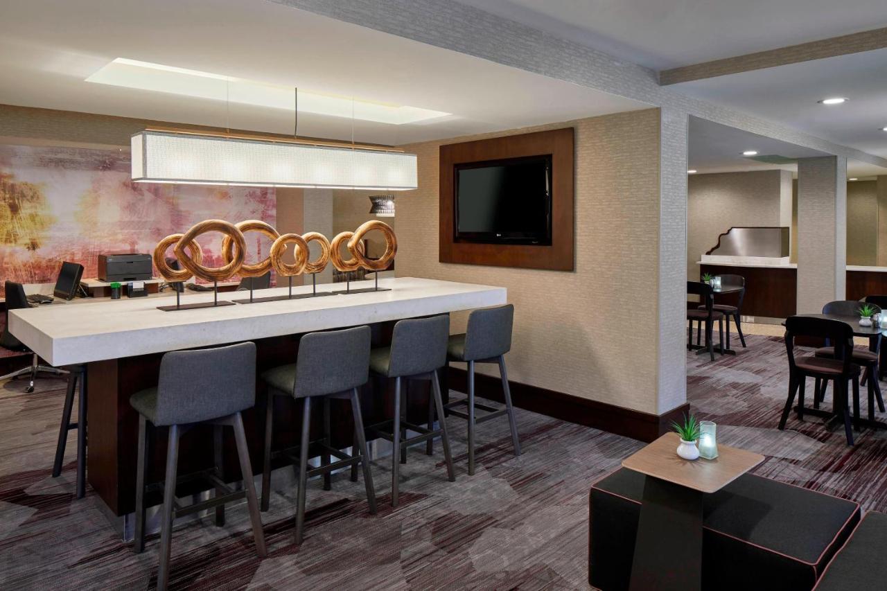 | Courtyard by Marriott Albany Thruway