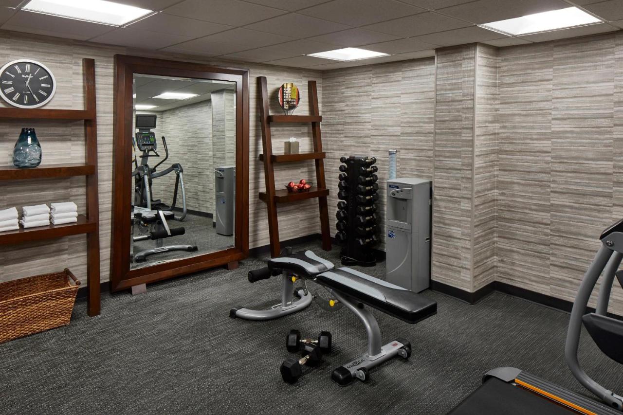 | Courtyard by Marriott Albany Thruway