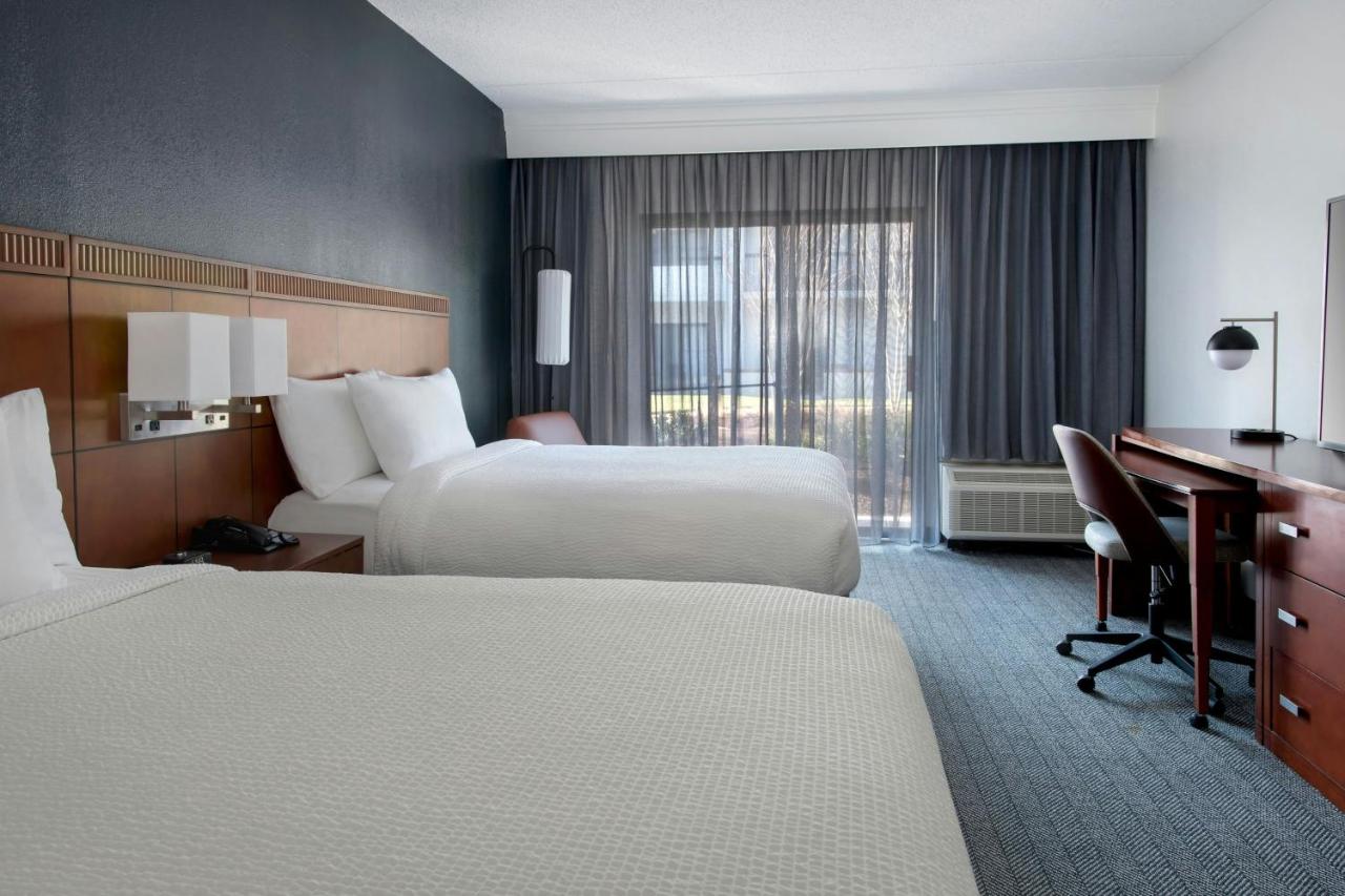| Courtyard by Marriott Annapolis