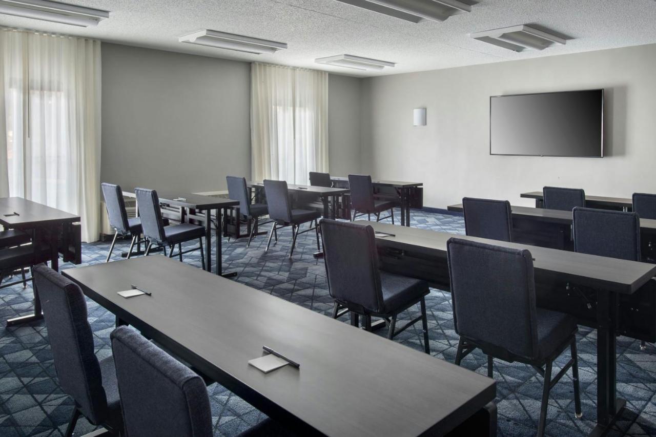 | Courtyard by Marriott Annapolis