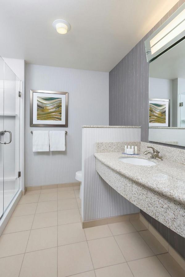 | Courtyard Kalamazoo Portage