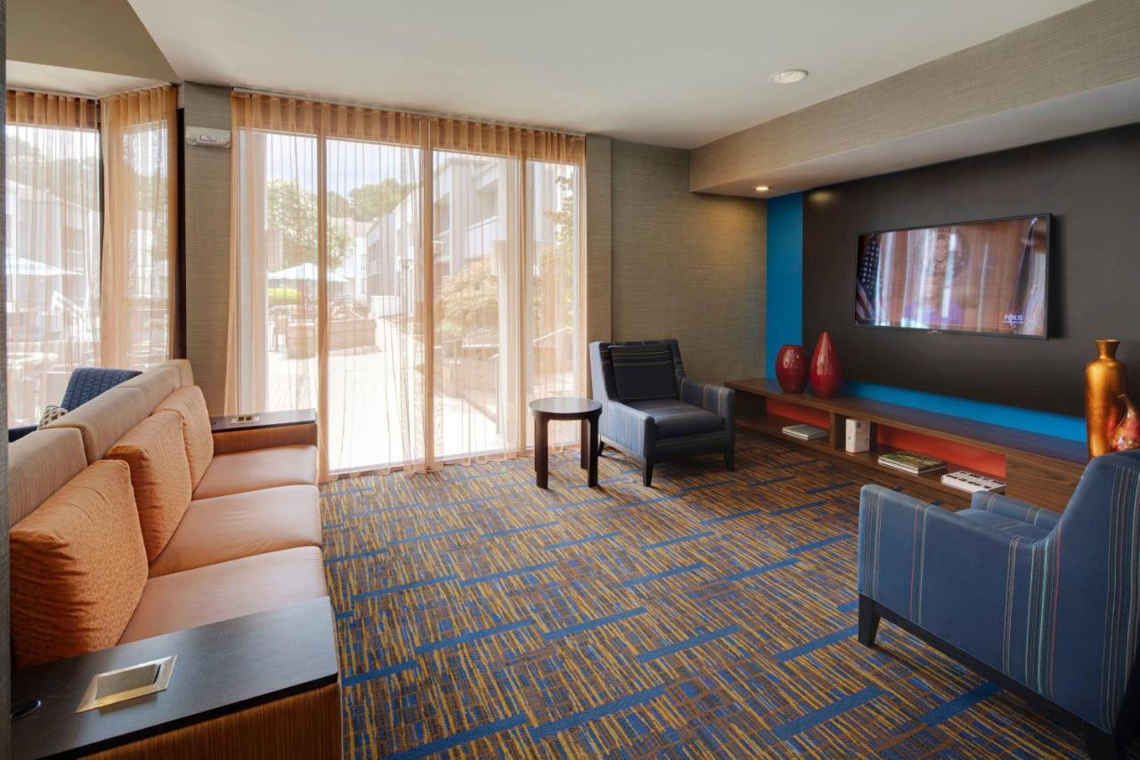  | Courtyard by Marriott Atlanta Windy Hill/Ballpark