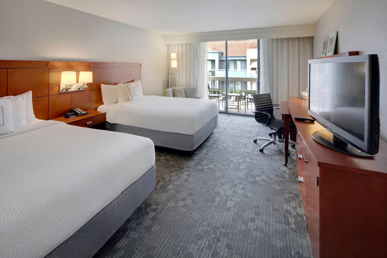  | Courtyard by Marriott Atlanta Windy Hill/Ballpark