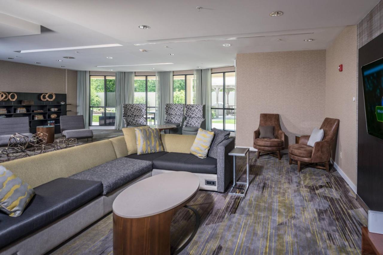 | Courtyard Bangor