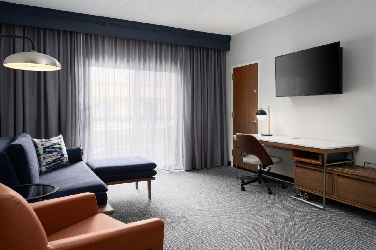 | Courtyard by Marriott Birmingham Hoover
