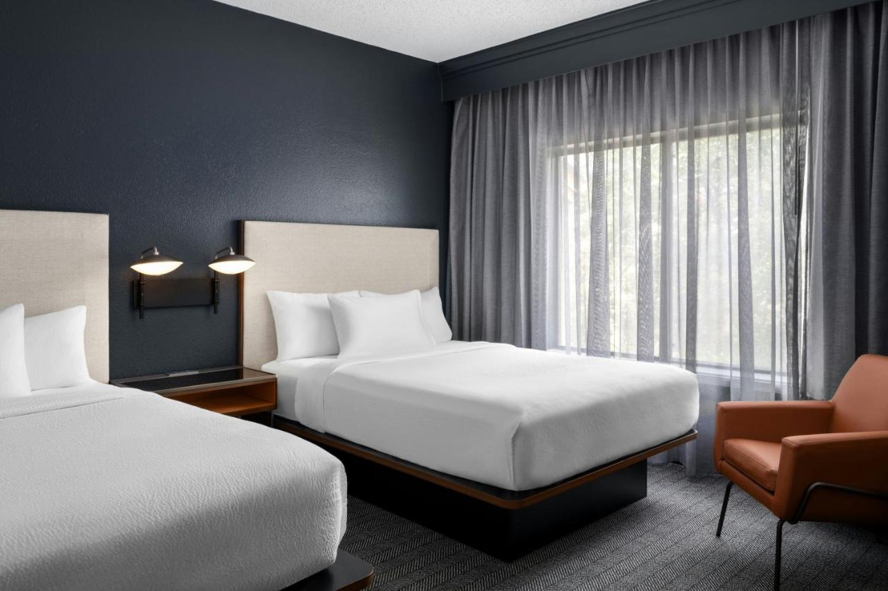 | Courtyard by Marriott Birmingham Hoover
