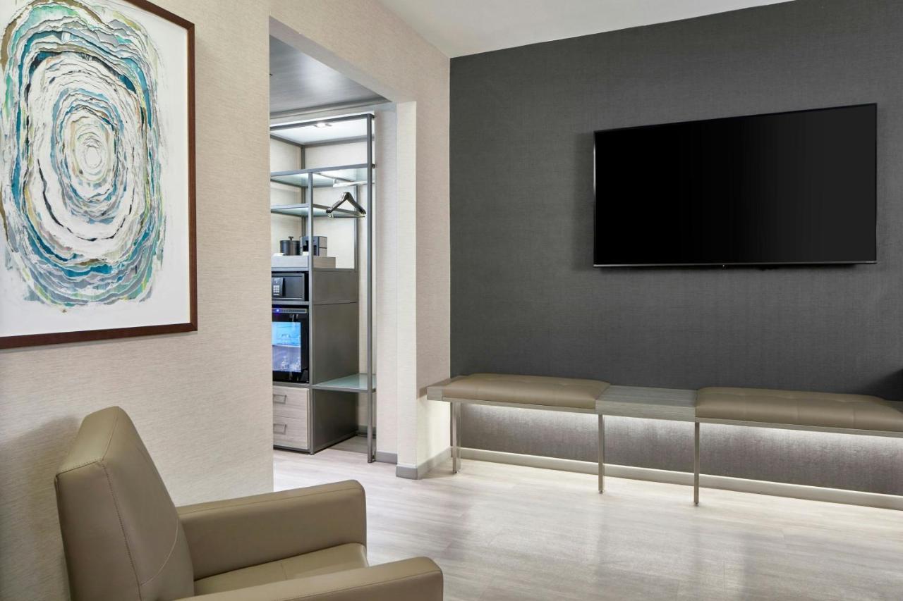 King Suite with Sofa Bed at AC Hotel by Marriott Austin Hill Country
