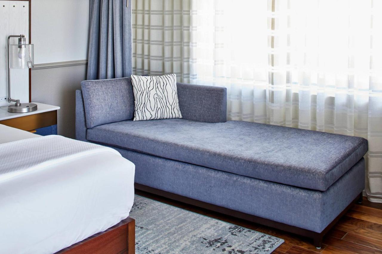 King Room with Water View at Annapolis Waterfront Hotel, Autograph Collection