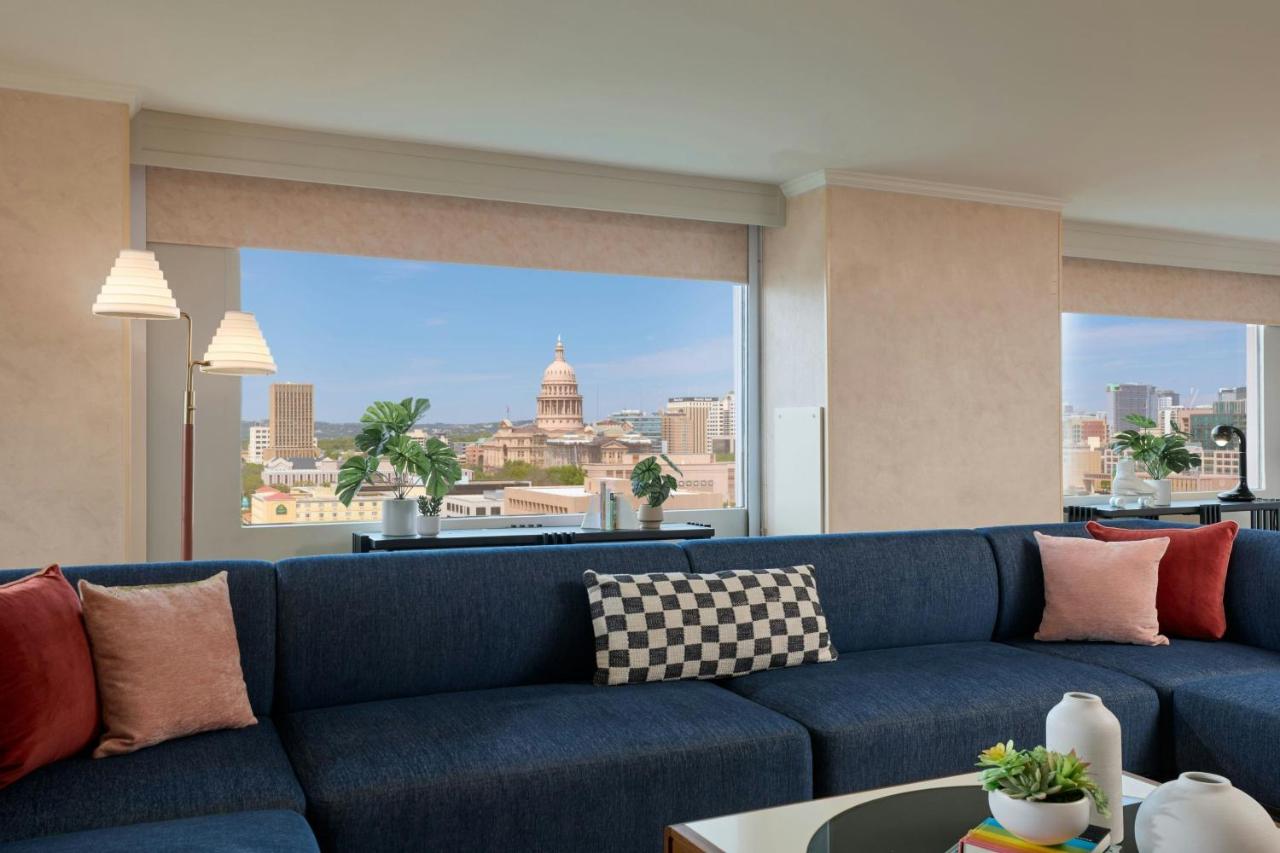 | Sheraton Austin Hotel at the Capitol