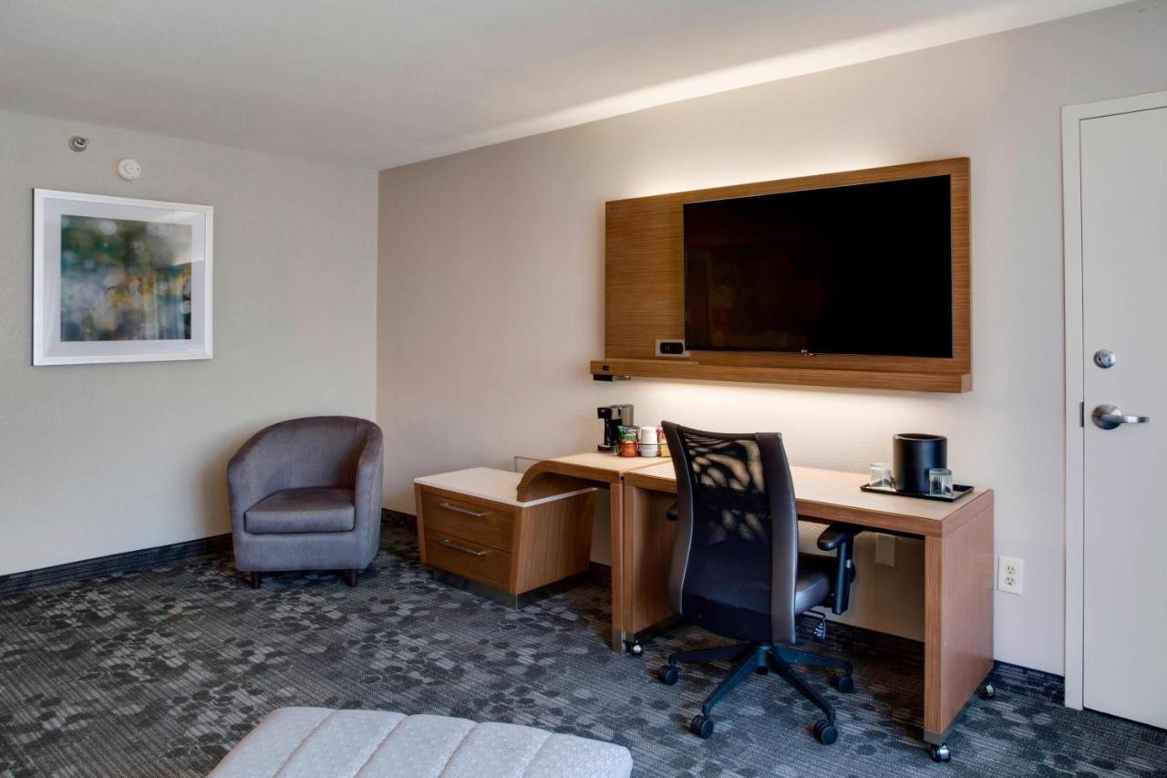 | Courtyard by Marriott Ocala