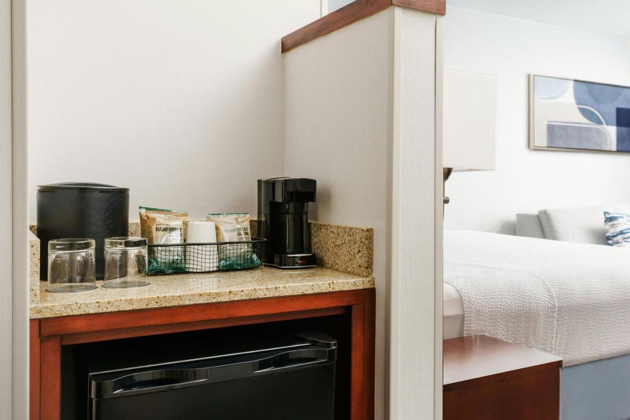  | Courtyard Hartford Farmington