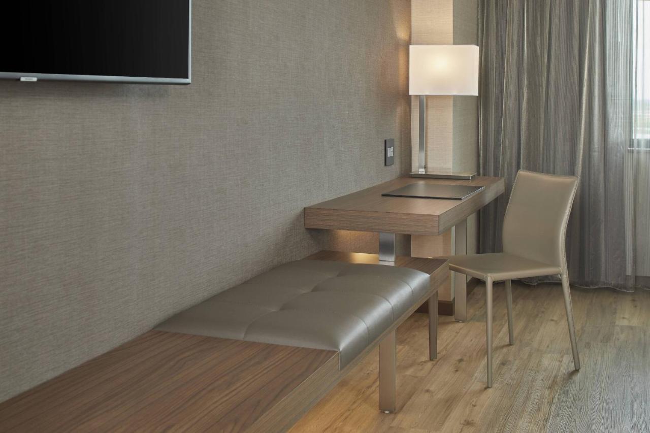 | AC Hotel by Marriott Atlanta Airport Gateway