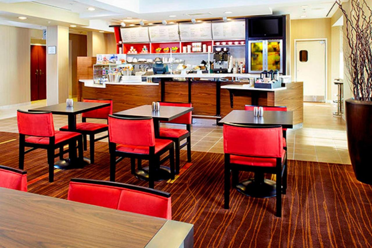  | Courtyard by Marriott Akron Stow