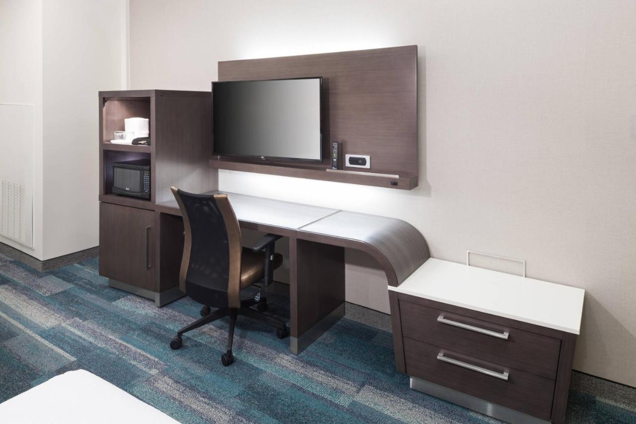 Double Queen Room with Sofa Bed at Courtyard by Marriott Fort Worth Historic Stockyards