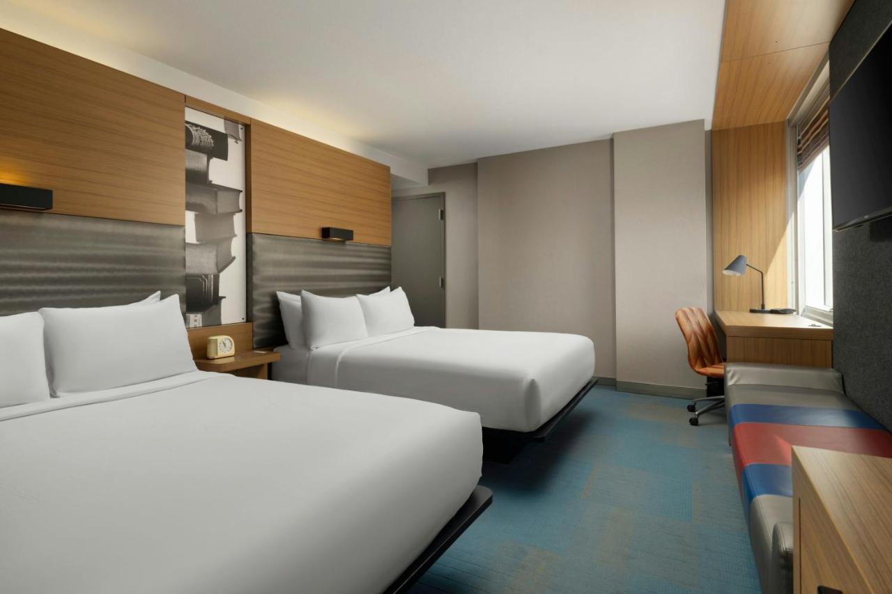 Traditional Queen Room with Two Queen Beds and Roll-in Shower - Mobility and Hearing Accessible at Aloft by Marriott Chicago Downtown River North