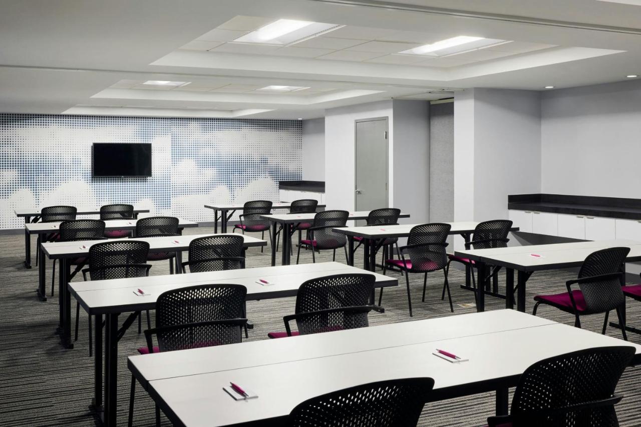  | Aloft Atlanta Downtown
