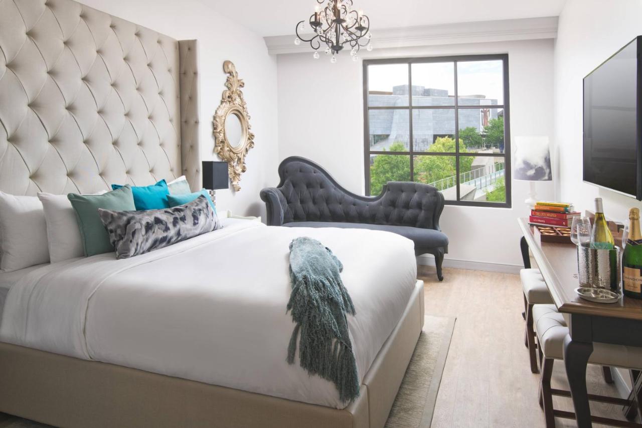King Room - Hearing Accessible at The Edwin Hotel, Autograph Collection