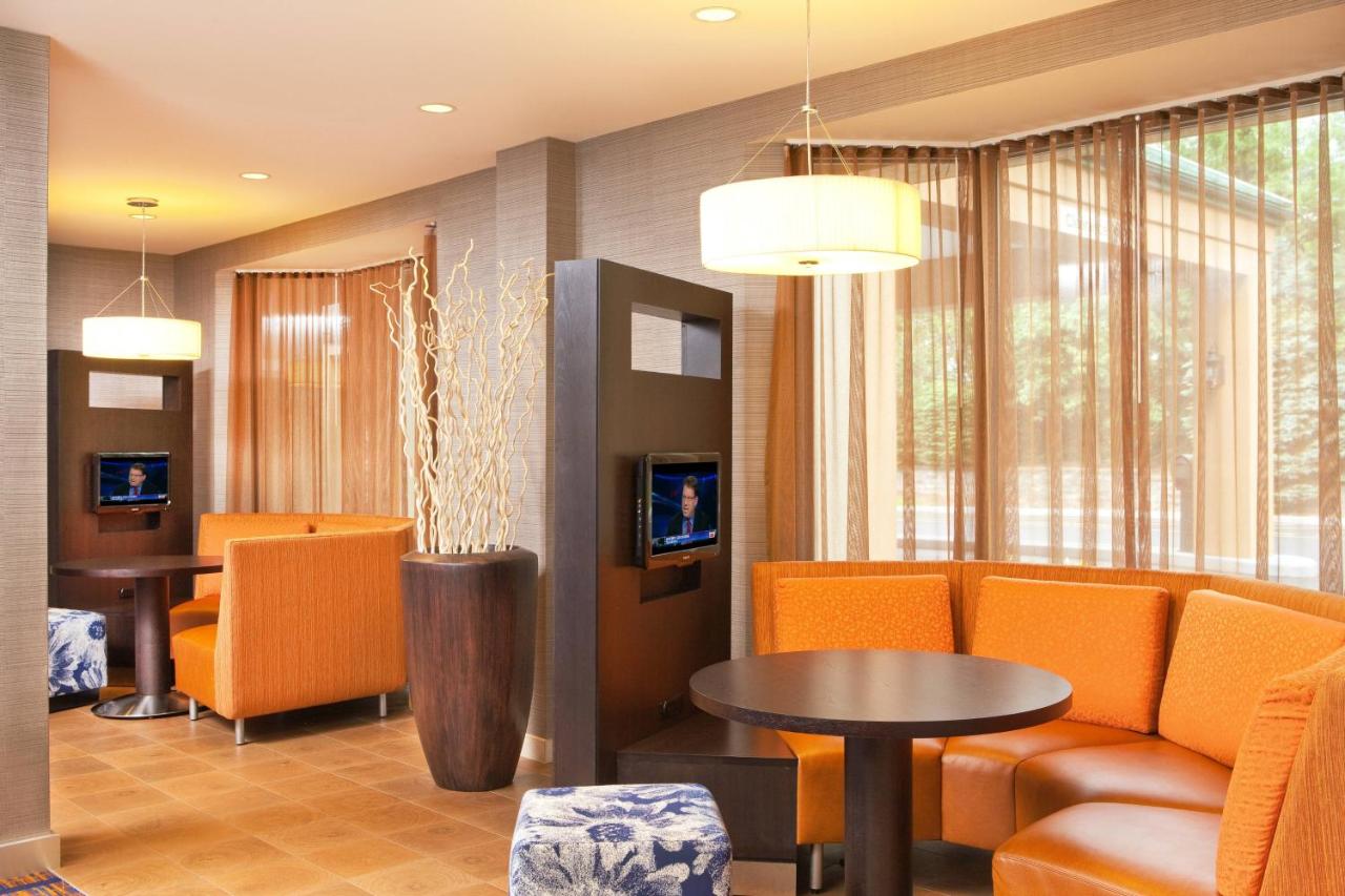  | Courtyard Hartford Manchester