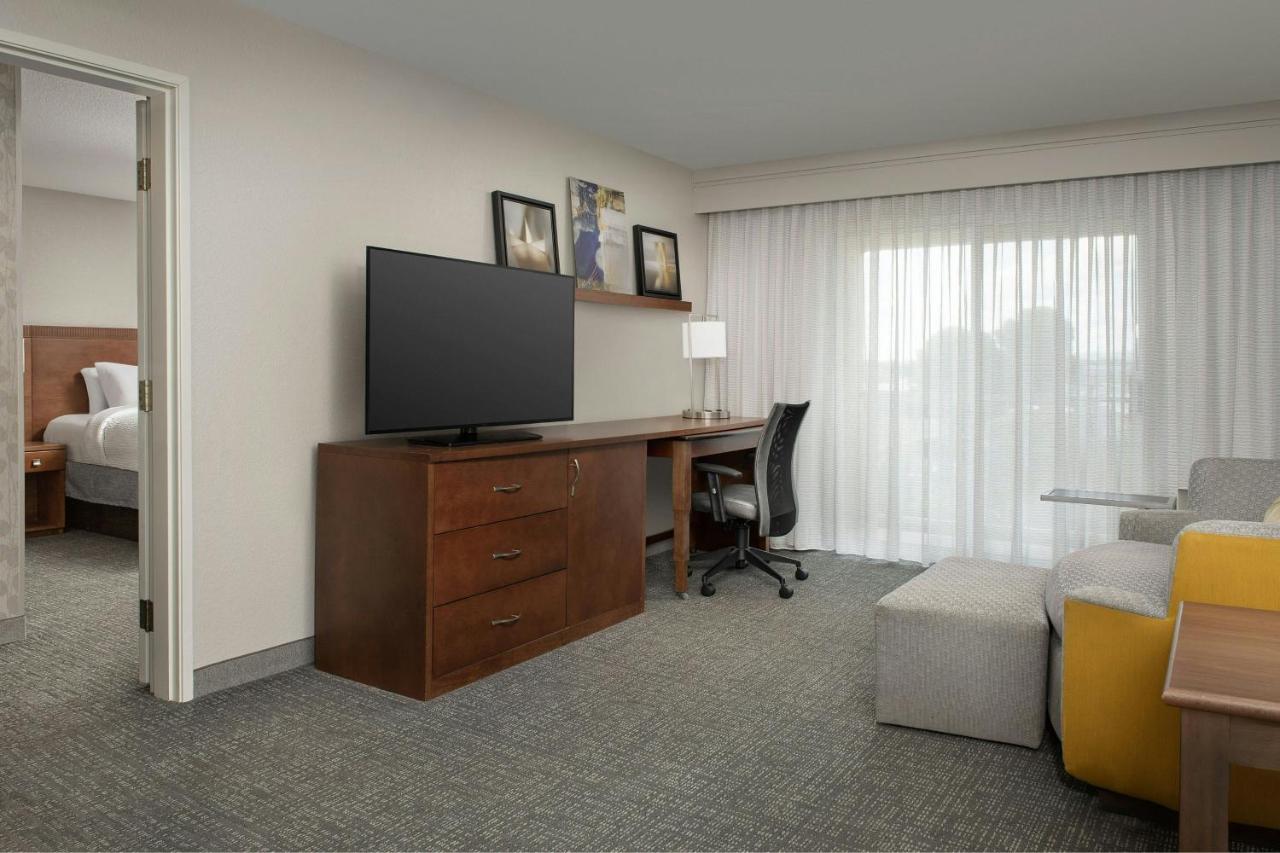 | Courtyard by Marriott Chico