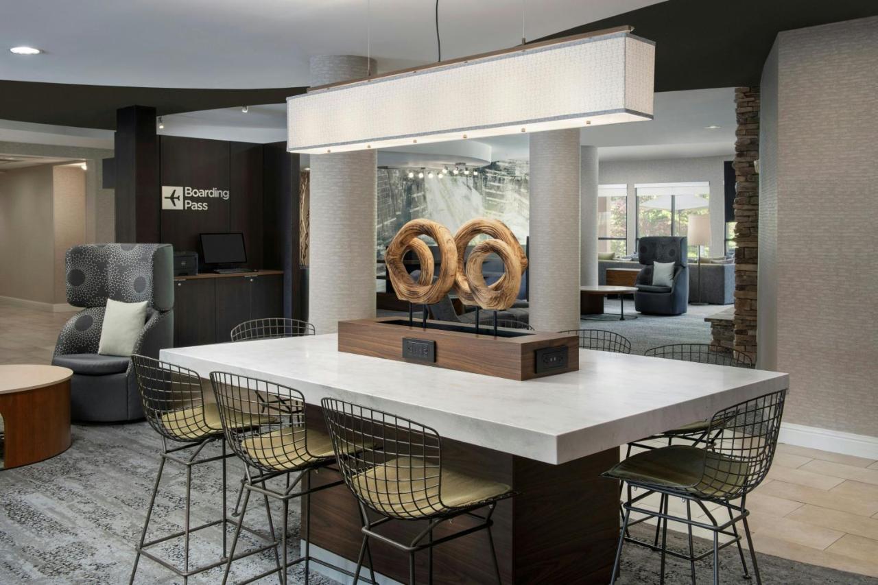 | Courtyard by Marriott Chico