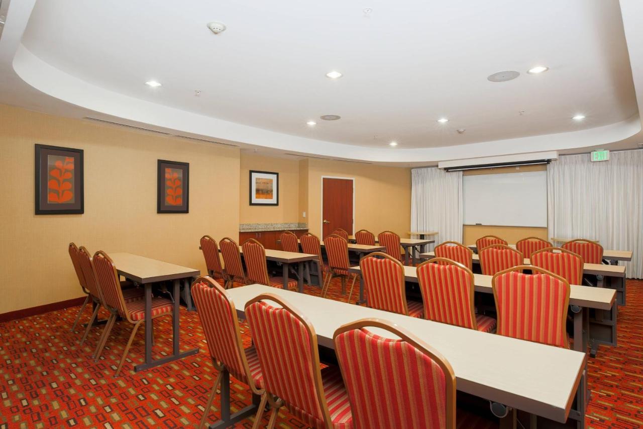 | Courtyard by Marriott Chico