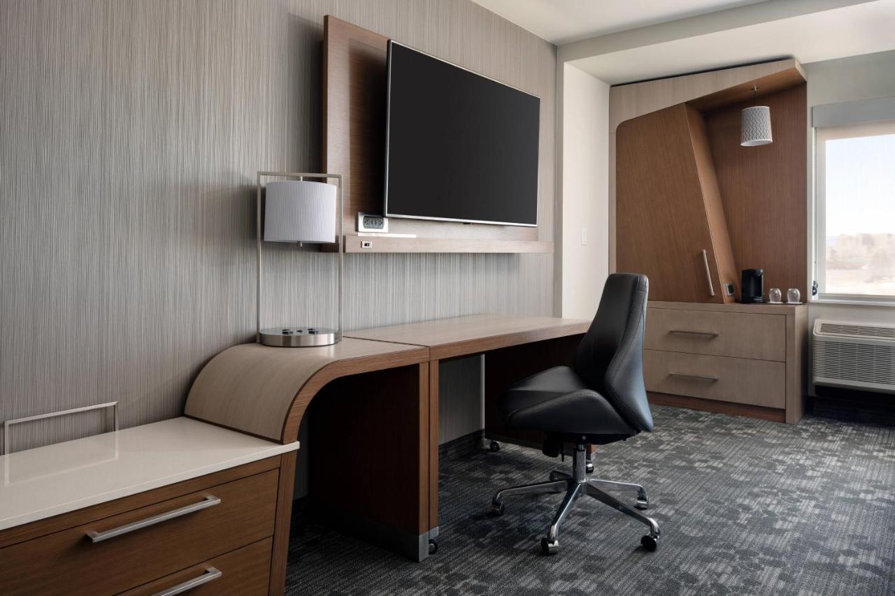 Guest room, 2 Queen, Mountain view at Courtyard by Marriott Loveland Fort Collins