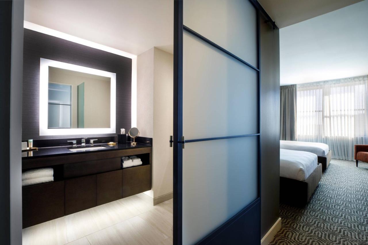 Deluxe Queen Room with Two Queen Beds - Hearing Accessible at Hotel Vin, Grapevine, Autograph Collection