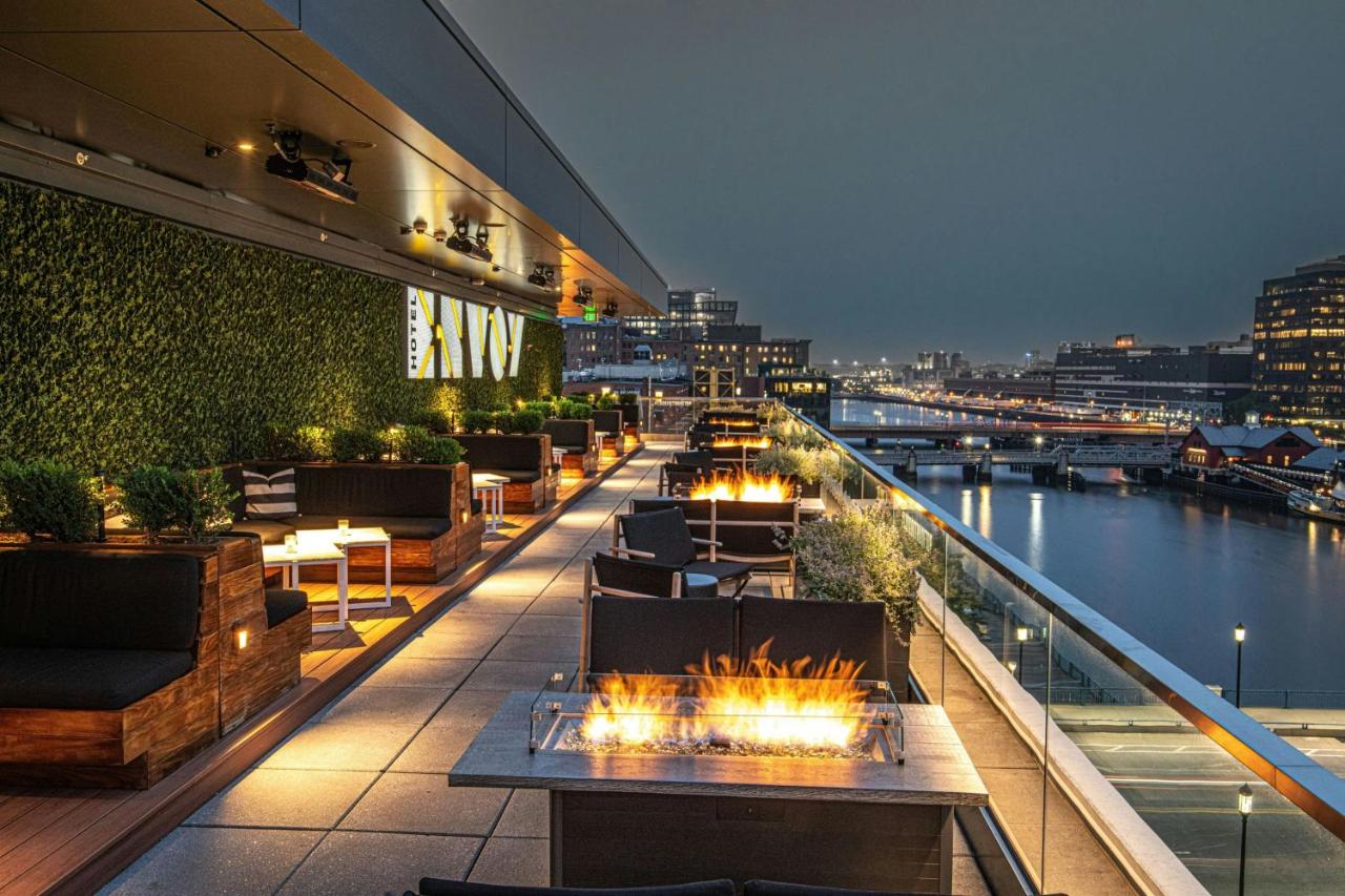 | The Envoy Hotel, Autograph Collection