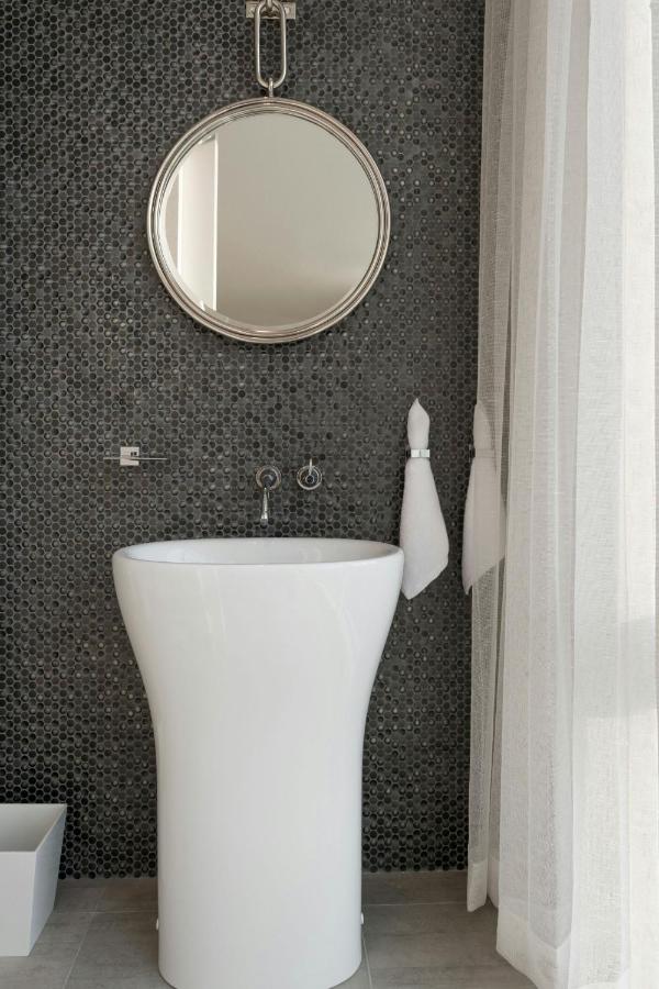 | The Envoy Hotel, Autograph Collection