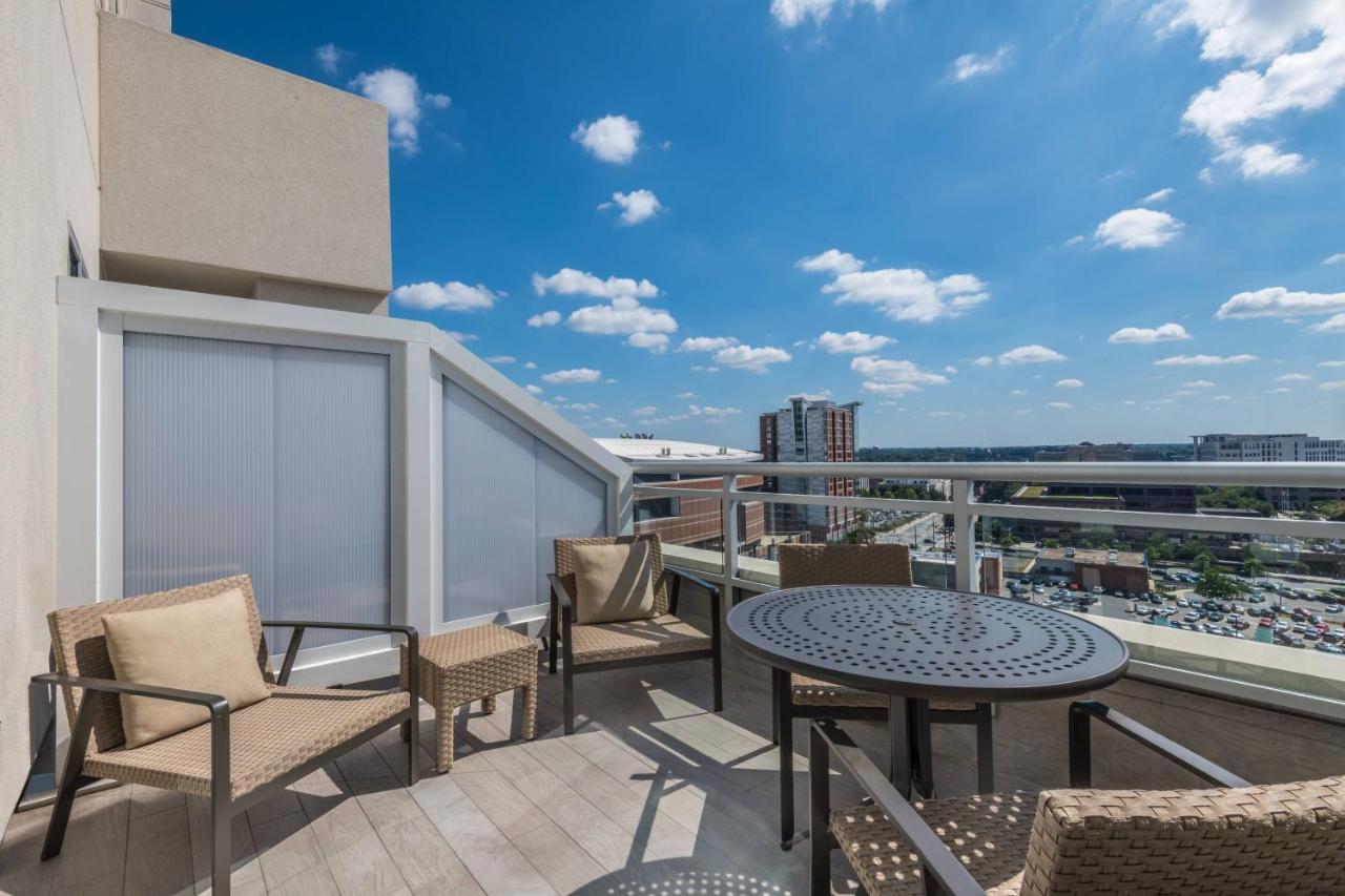 Guest room, 1 King, Sofa bed, Balcony at AC Hotels by Marriott Charlotte City Center