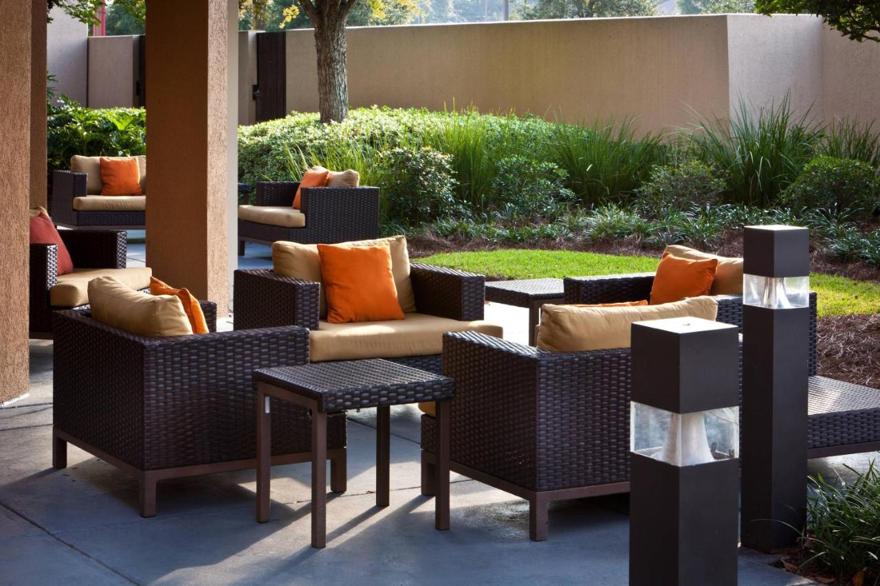  | Courtyard by Marriott Baton Rouge Siegen Lane