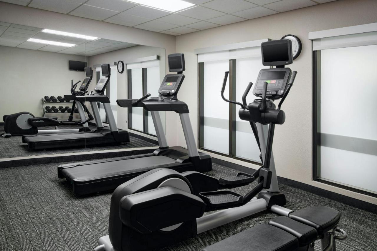  | Courtyard by Marriott Baton Rouge Siegen Lane