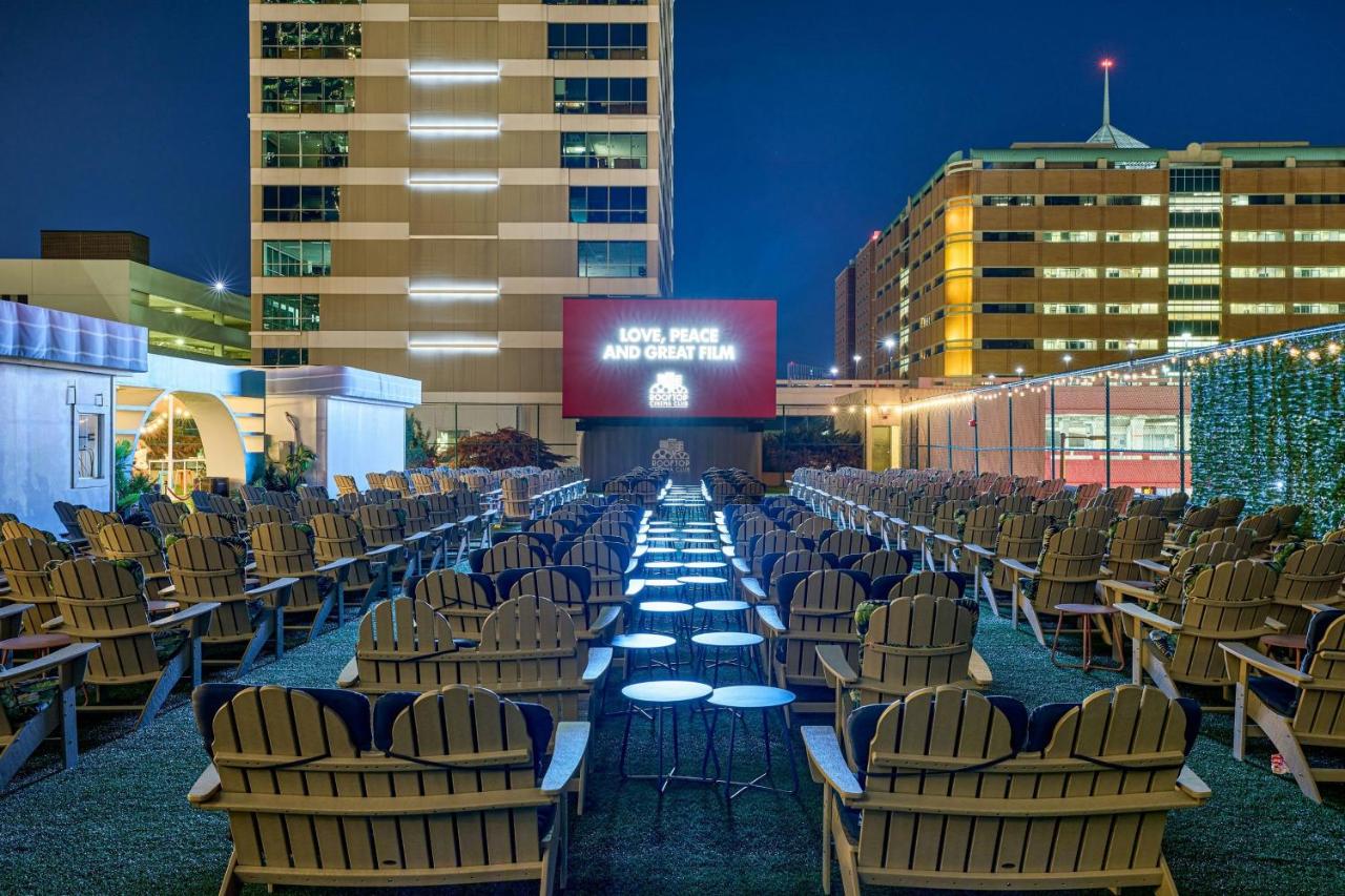 | The Worthington Renaissance Fort Worth Hotel