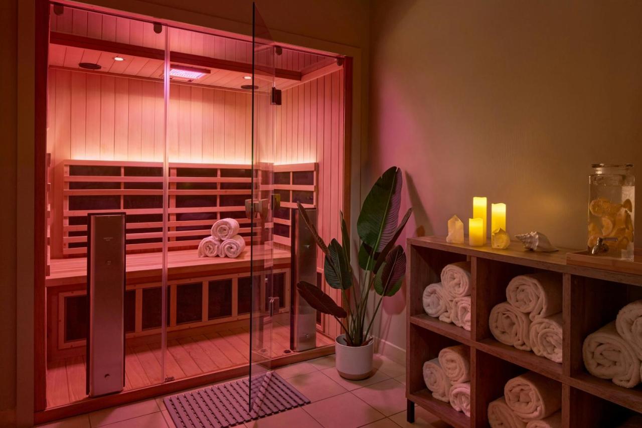 | Mystic Marriott Hotel and Spa