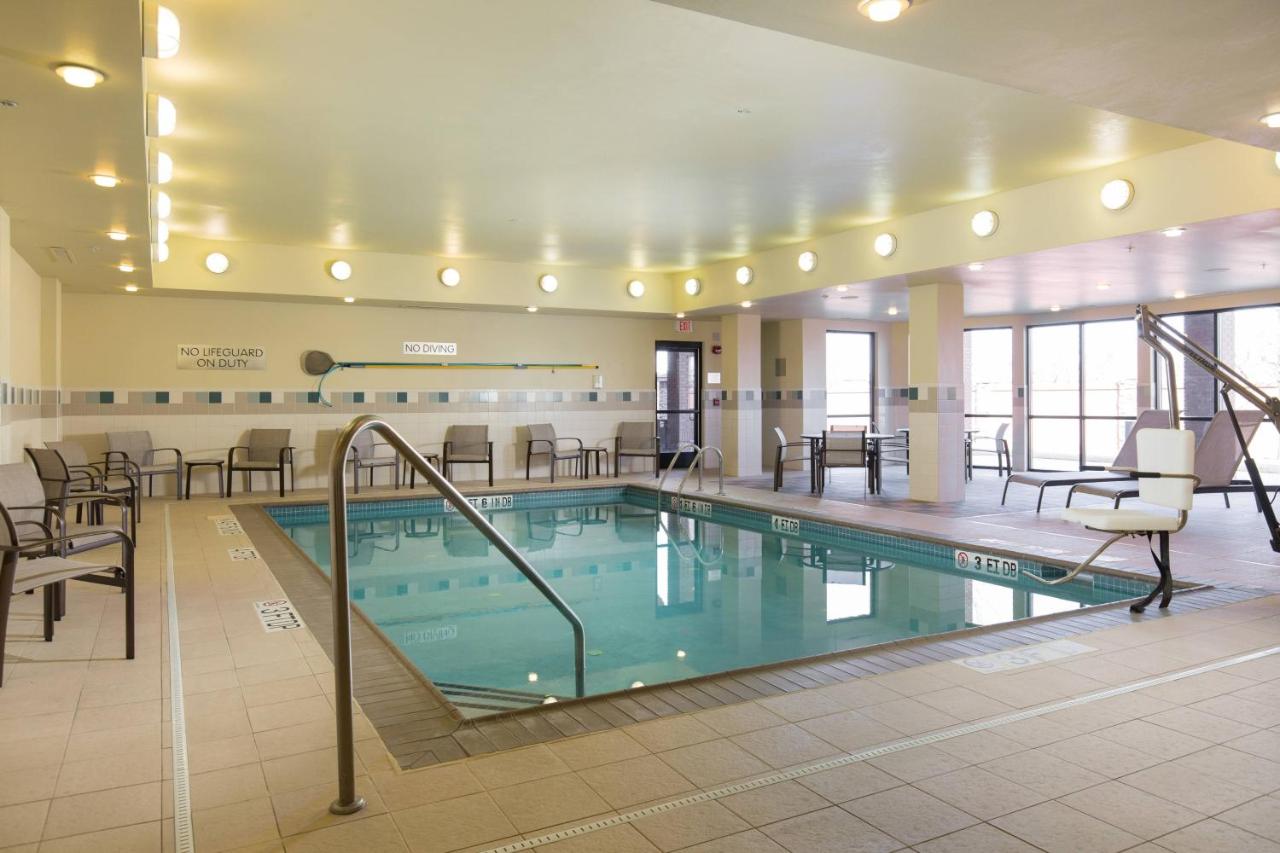  | Courtyard Des Moines West/Jordan Creek