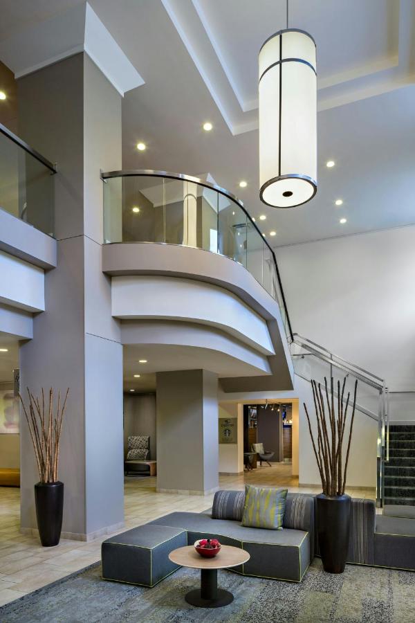 | Courtyard Grand Rapids Downtown