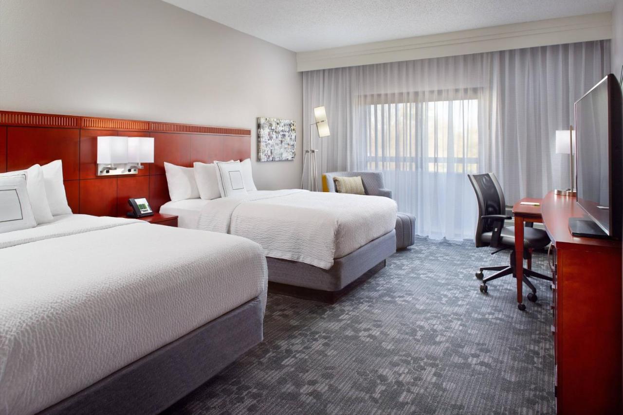  | Courtyard by Marriott Greensboro