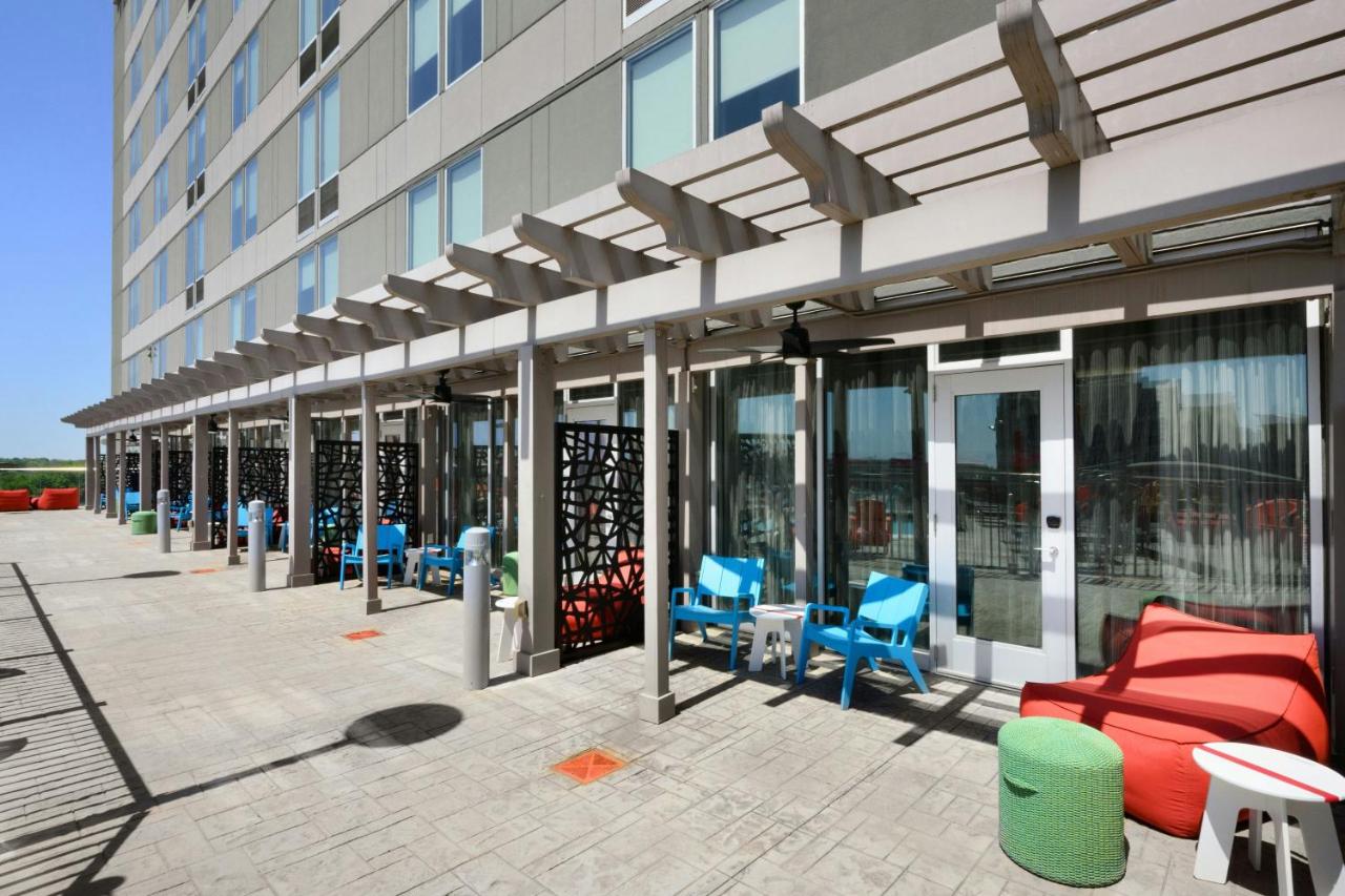 | Aloft Greenville Downtown