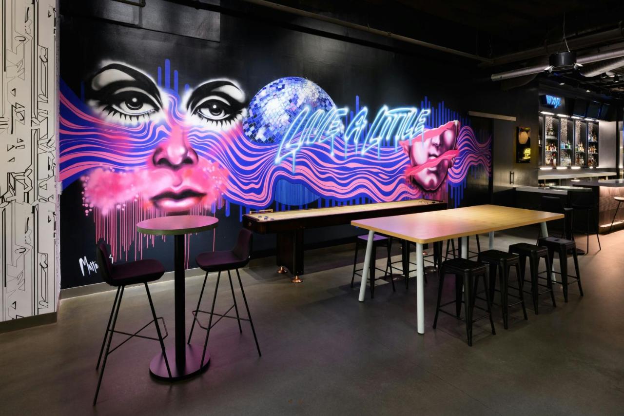 | Aloft Greenville Downtown