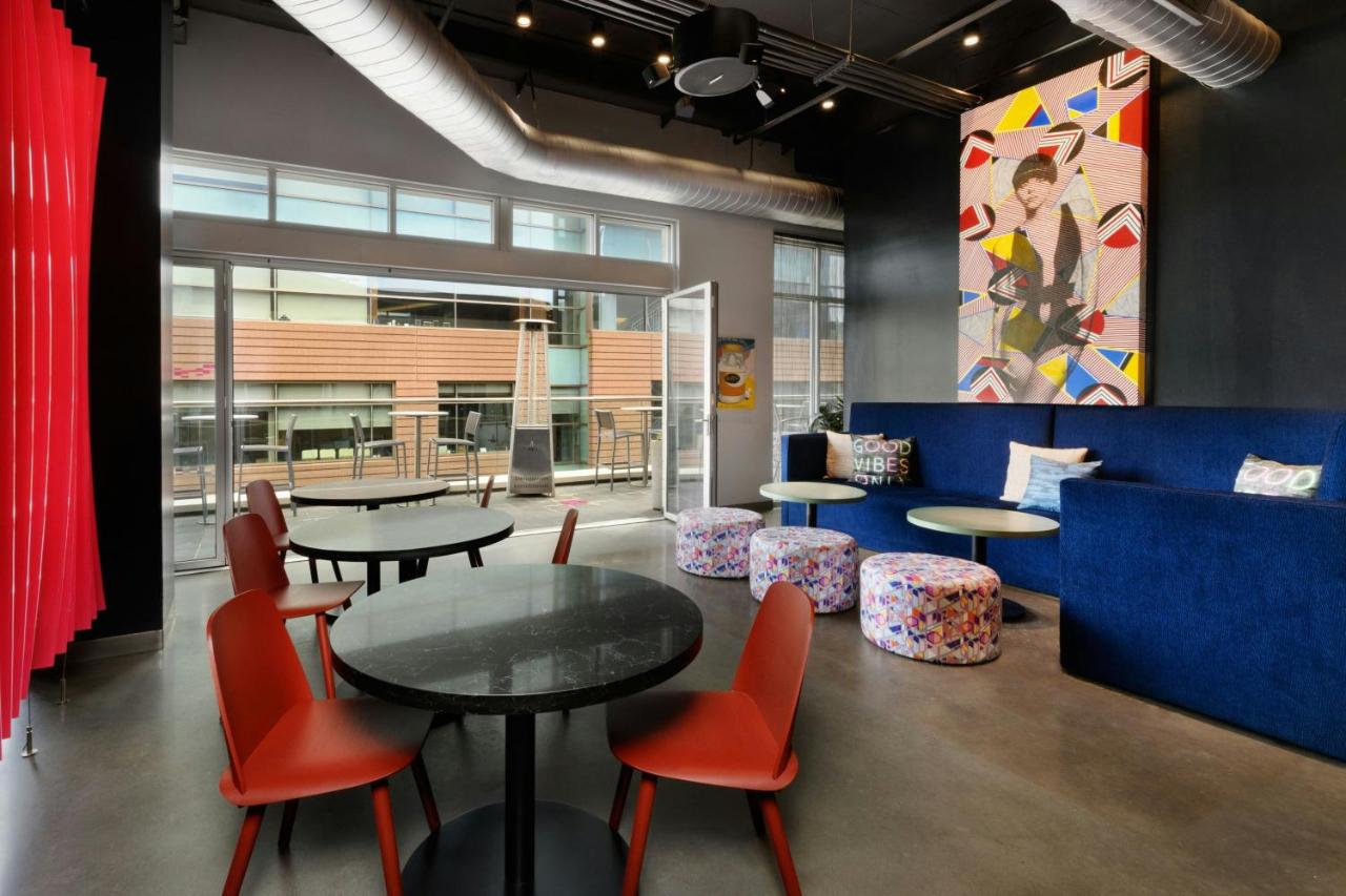 | Aloft Greenville Downtown