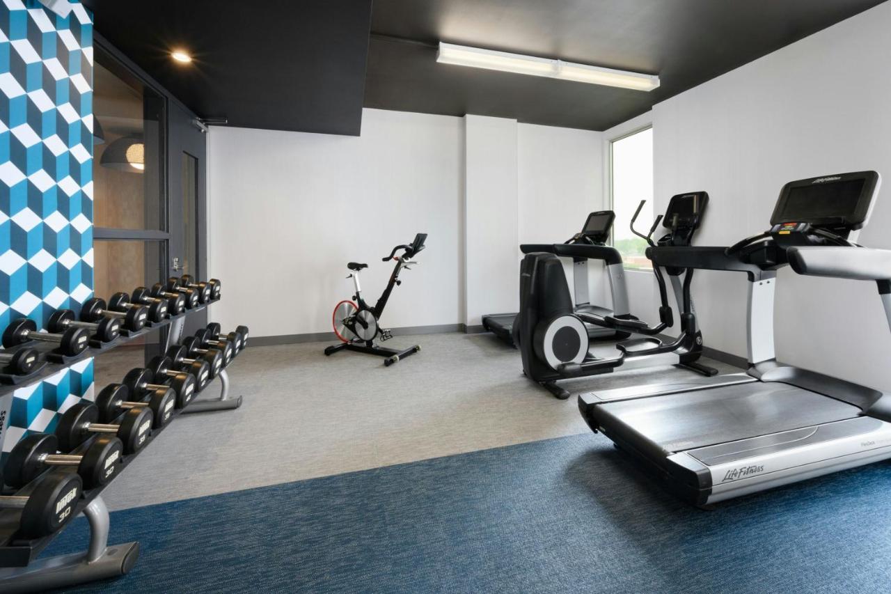 | Aloft Greenville Downtown
