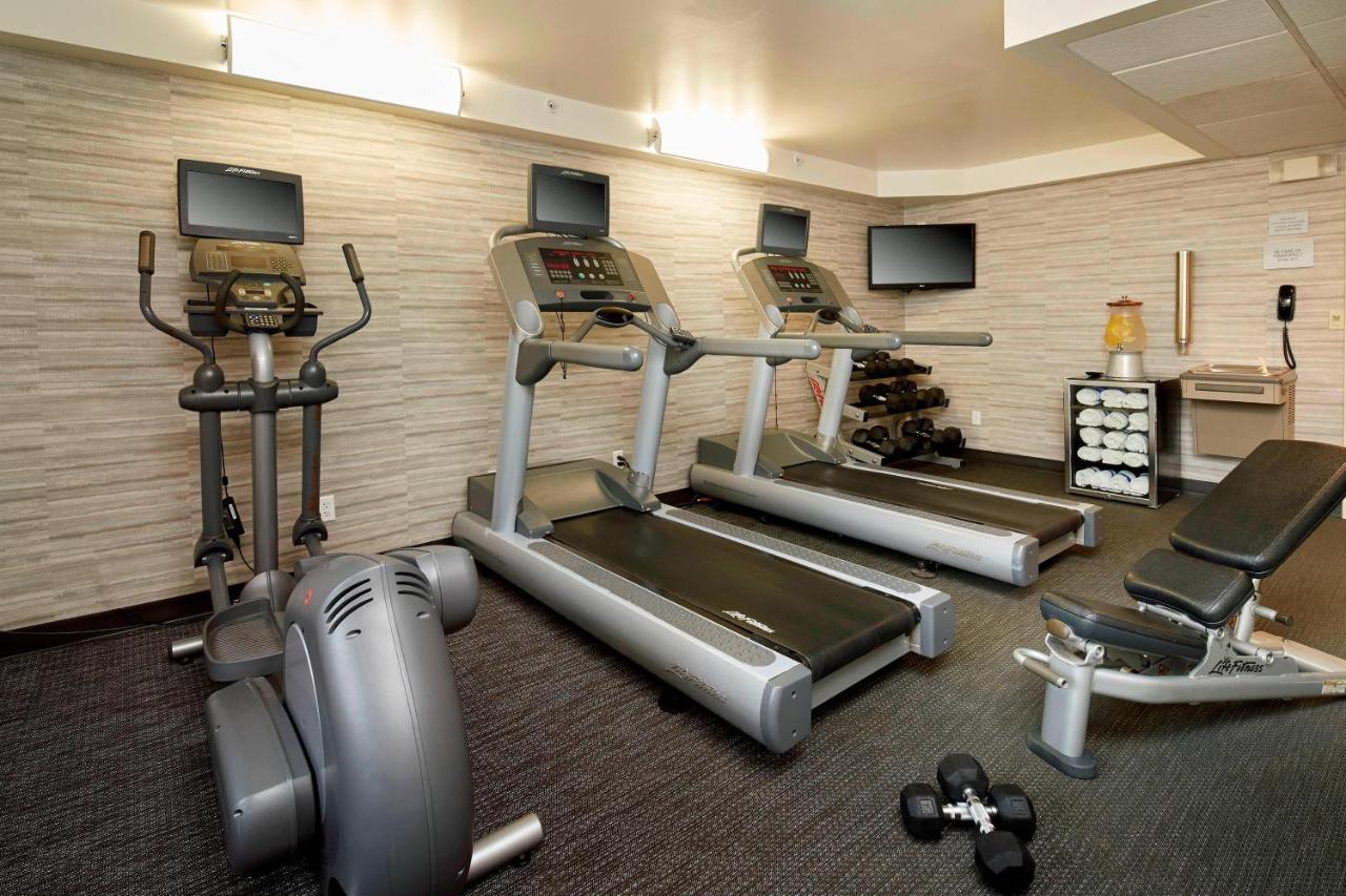 | Courtyard by Marriott Lansing