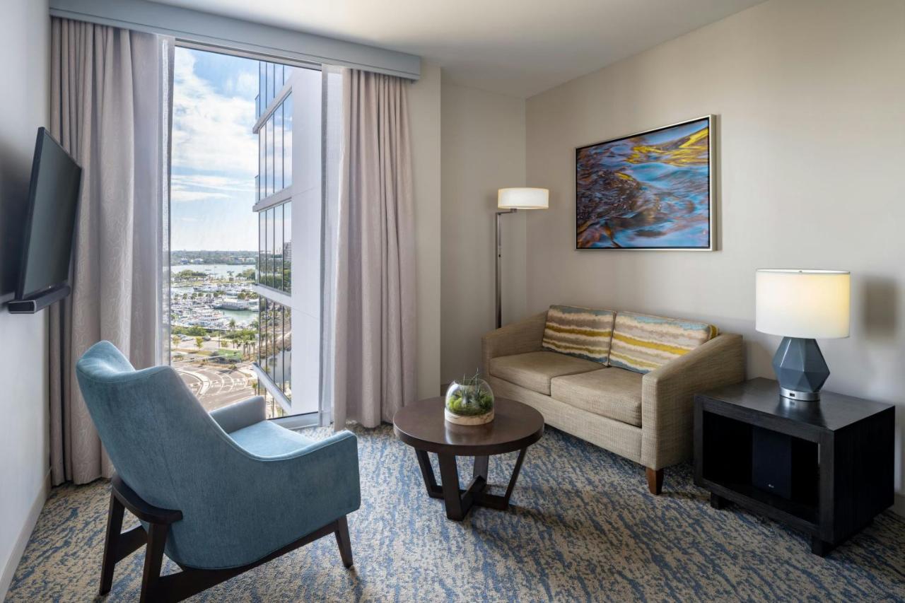 Executive Suite, 1 Bedroom Studio Suite, 1 King, City view at The Westin Sarasota