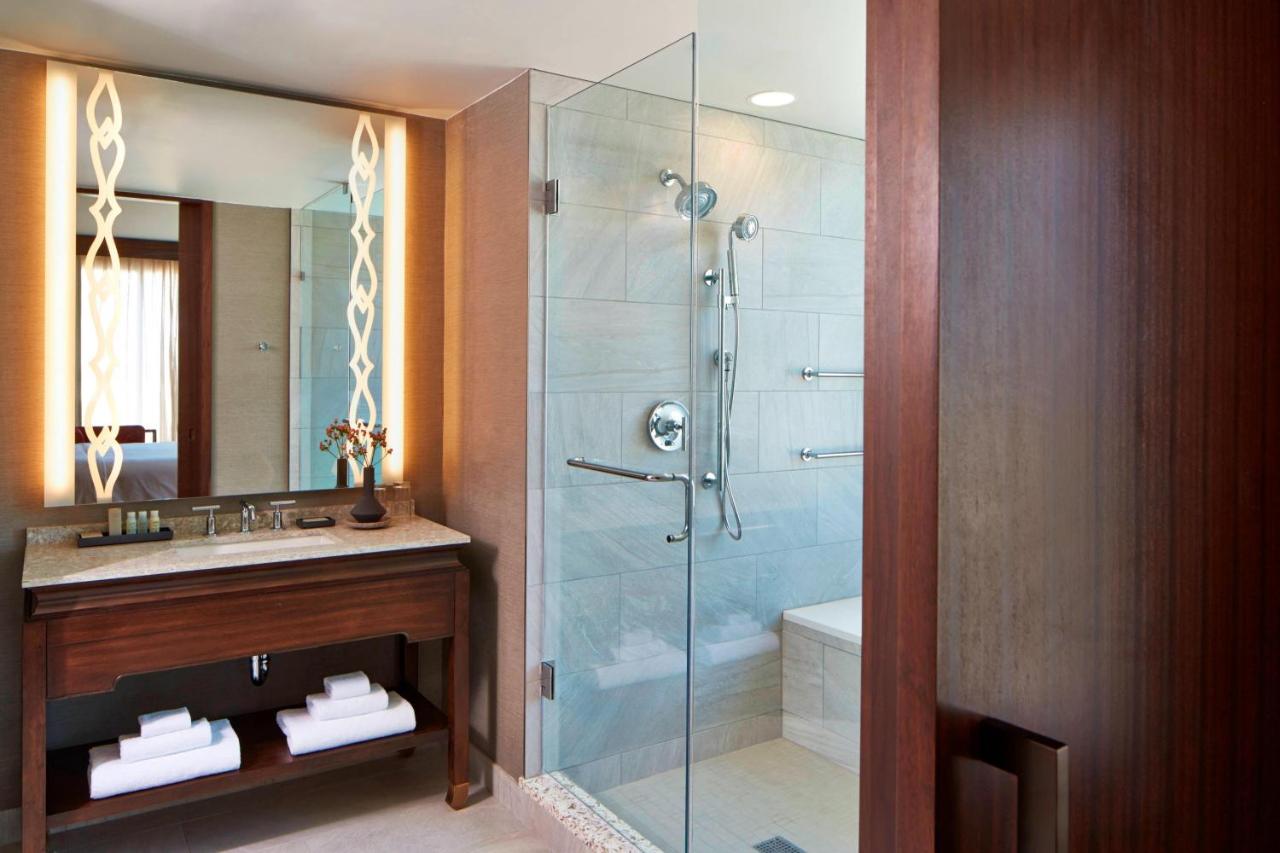 Executive Suite, 1 King, Sofa bed at Renaissance Dallas at Plano Legacy West Hotel